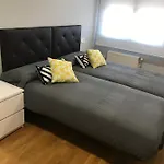 Bonito Piso Zona Hospital Con Garaje شقة *
