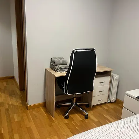 Bonito Piso Zona Hospital Con Garaje شقة اوفيدو